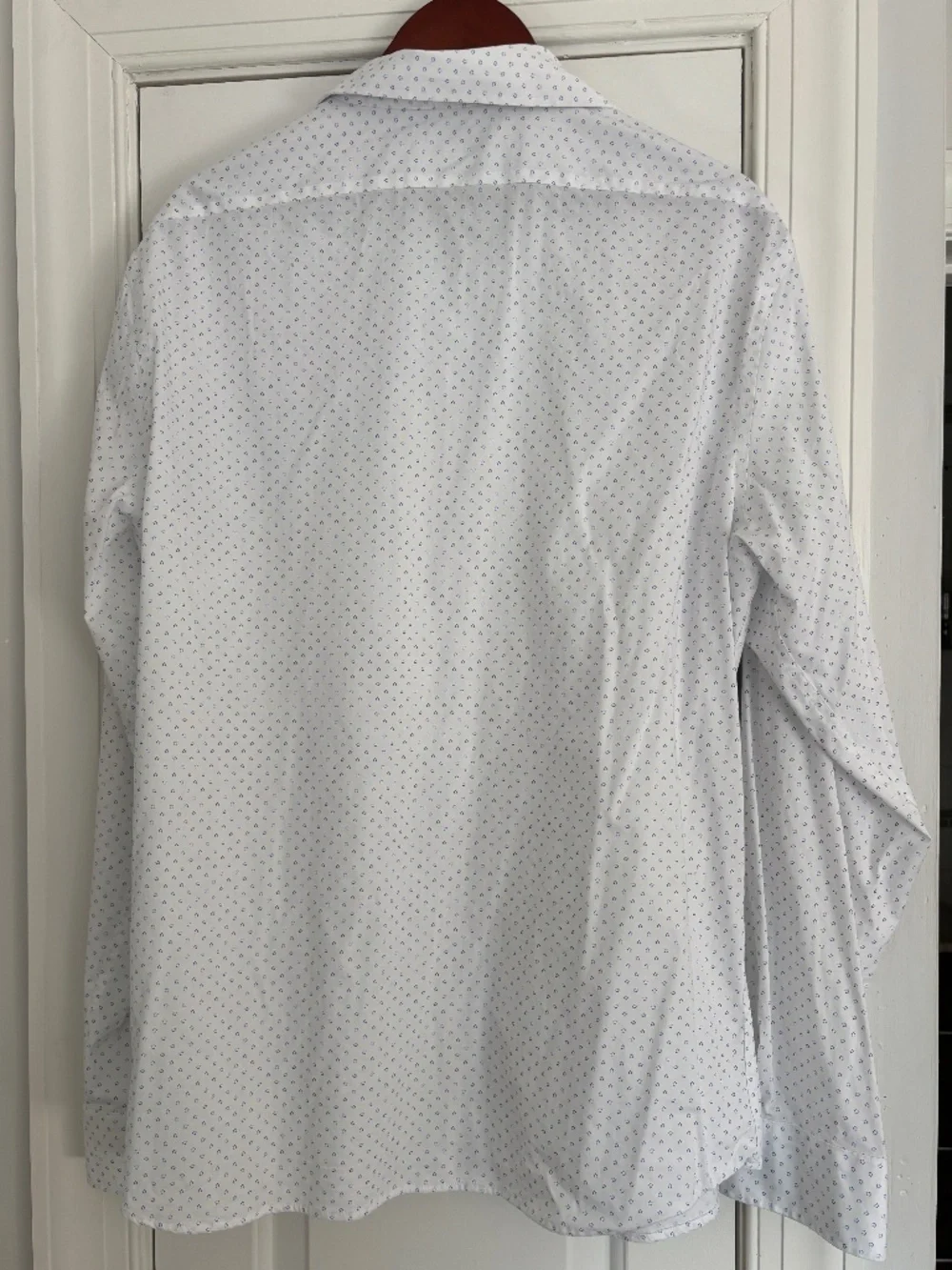 Banana Republic Men's Button Up Dress Shirt